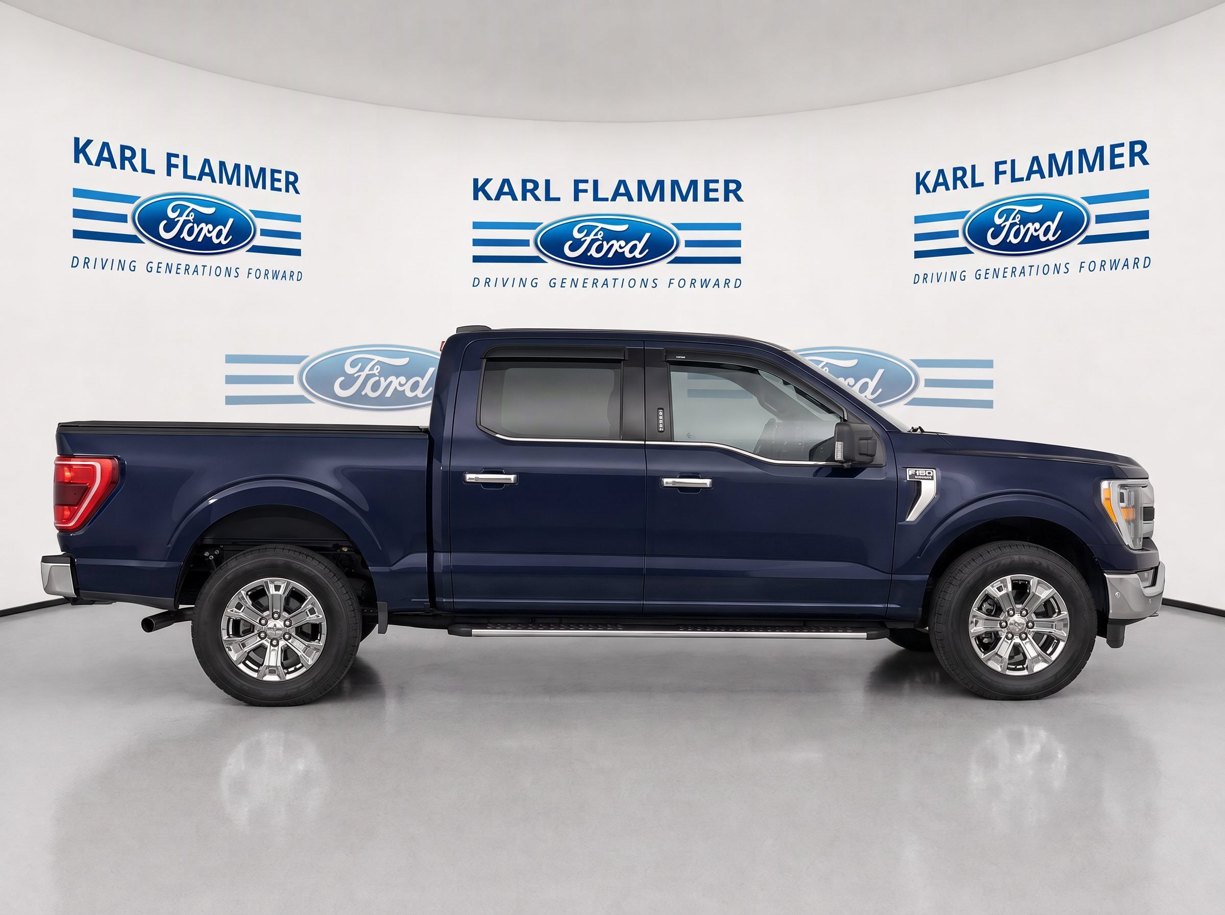 Used 2021 Ford F150 XLT w/ Equipment Group 302A High RWD image 2