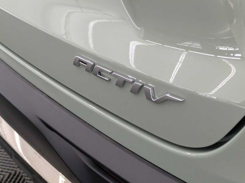 New 2026 Chevrolet Trax ACTIV w/ Sunroof Package FWD image 11