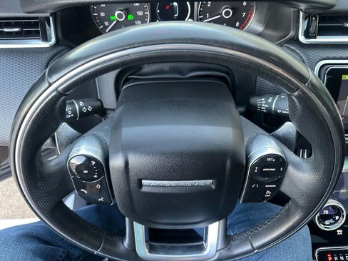 Used 2020 Land Rover Range Rover Velar R-Dynamic S image 40