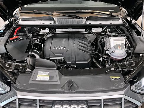 Used 2023 Audi Q5 2.0T Premium w/ Convenience Package AWD/4WD image 31