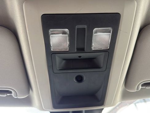 Used 2016 RAM 1500 Express image 18