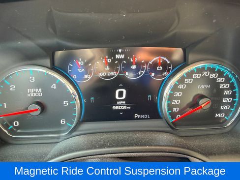 Used 2017 GMC Yukon Denali w/ Open Road Package AWD/4WD image 8