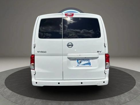 Used 2020 Nissan NV200 SV w/ Back Door Glass Package FWD image 16