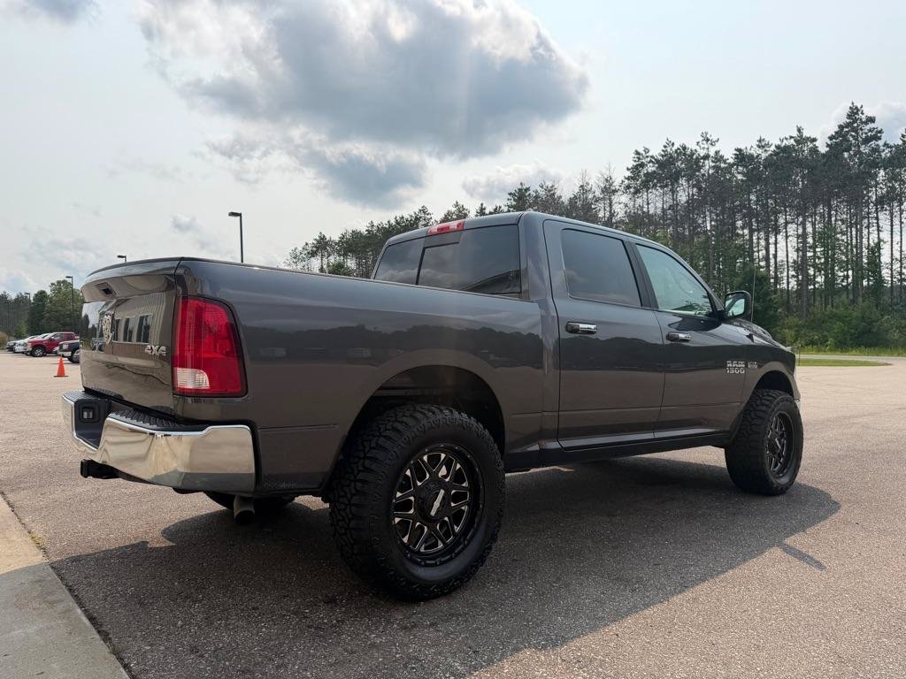 Used 2018 RAM 1500 Classic SLT AWD/4WD image 4