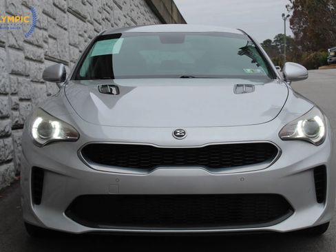 Used 2018 Kia Stinger image 3