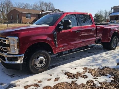 Used 2024 Ford F350 XLT w/ 360-Degree Camera Package image 2