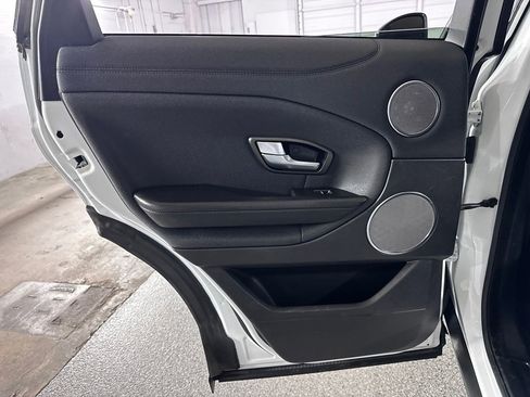 Used 2019 Land Rover Range Rover Evoque AWD/4WD image 43