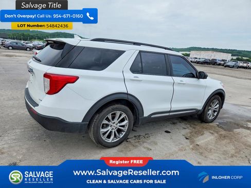 Used 2020 Ford Explorer XLT w/ Equipment Group 202A AWD/4WD image 4