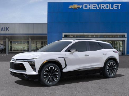 New 2025 Chevrolet Blazer EV RS AWD/4WD image 2