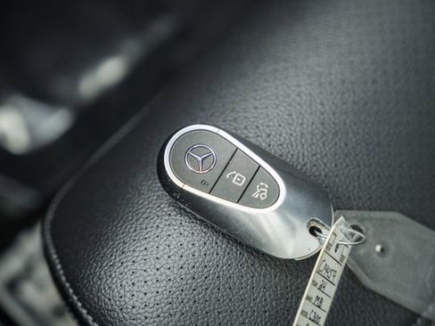 Used 2024 Mercedes-Benz C 300 4MATIC Sedan image 45