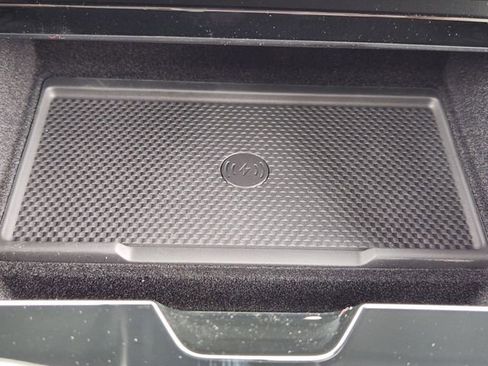 New 2026 Land Rover Range Rover Sport SE image 14