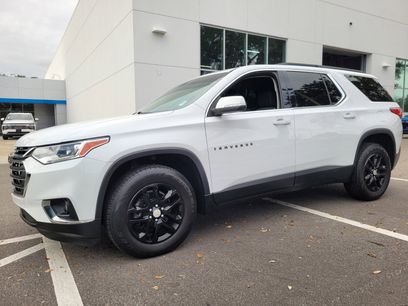 Used 2021 Chevrolet Traverse LT