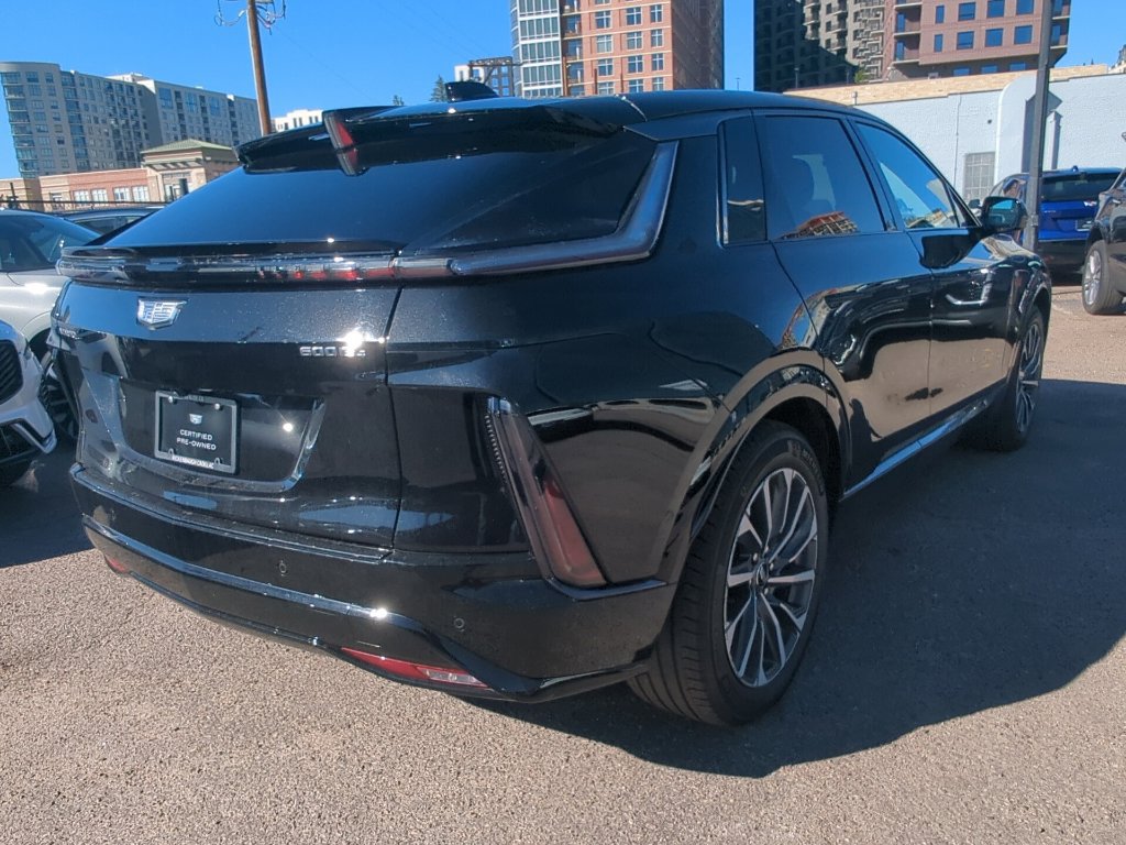 Certified 2024 Cadillac Lyriq Sport AWD/4WD image 7