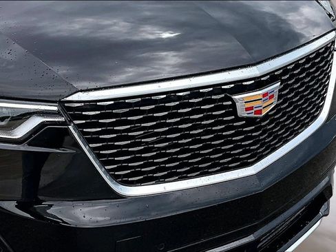 Used 2025 Cadillac XT6 Premium Luxury w/ Platinum Package AWD/4WD image 29