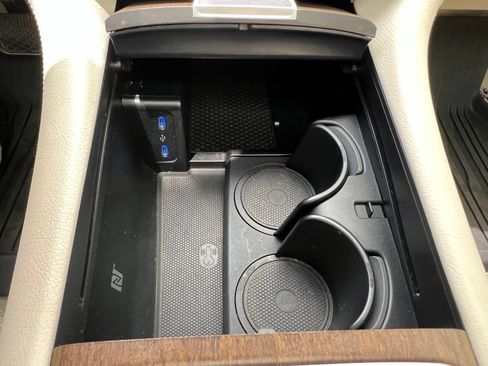 Used 2022 Mercedes-Benz EQS 580 4MATIC Sedan image 43