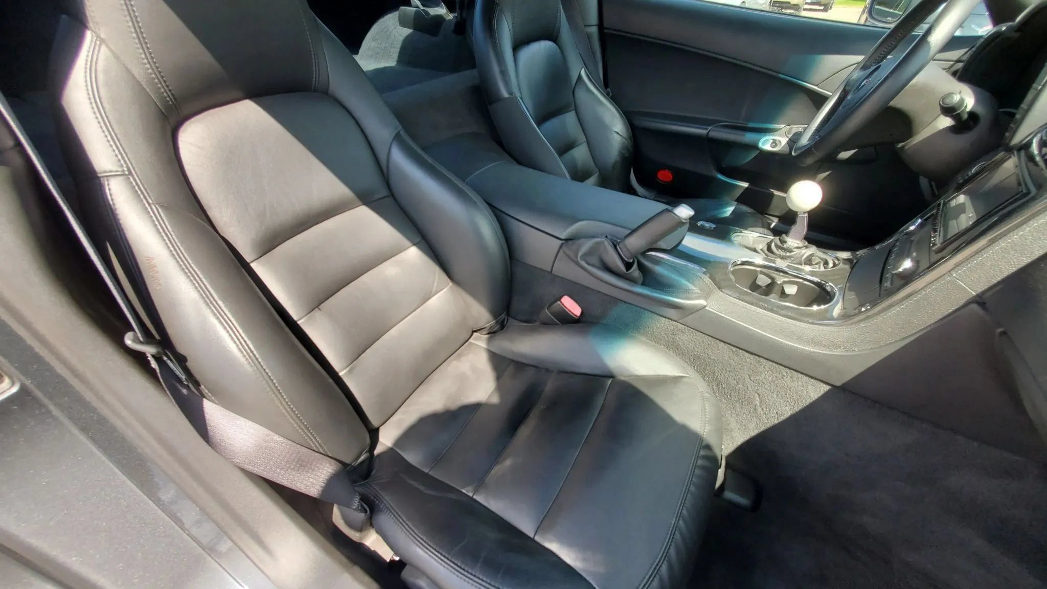 Used 2011 Chevrolet Corvette Grand Sport RWD image 30