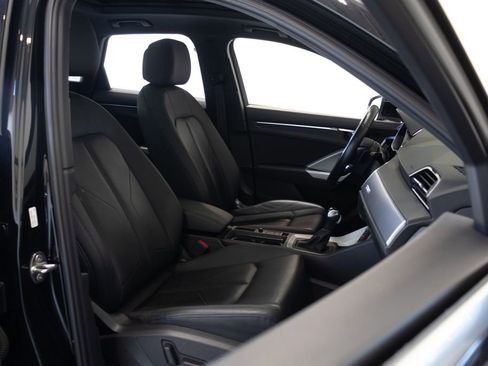 Used 2021 Audi Q3 2.0T Premium w/ Convenience Package AWD/4WD image 21