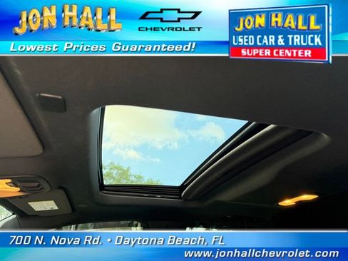 Used 2025 Chevrolet Colorado ZR2 w/ Midnight Edition AWD/4WD image 23