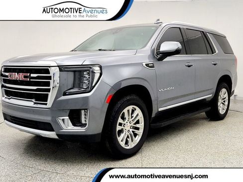 Used 2021 GMC Yukon SLT w/ SLT Premium Package image 1