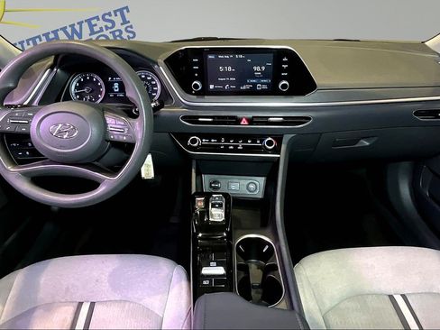 Used 2020 Hyundai Sonata SE FWD image 8