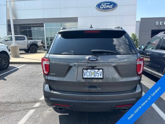 Used 2018 Ford Explorer XLT w/ Equipment Group 202A FWD image 9