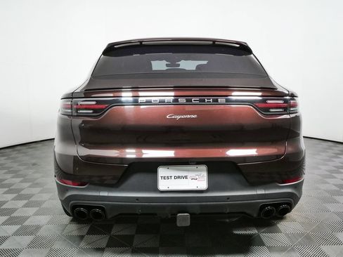 Certified 2023 Porsche Cayenne Coupe AWD/4WD image 31