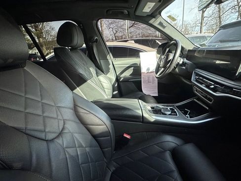 Certified 2024 BMW X5 xDrive40i w/ M Sport Package image 4