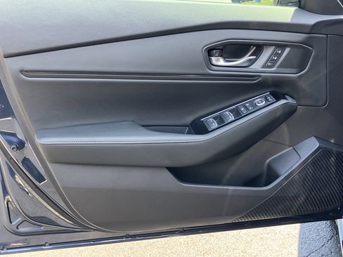 Used 2025 Honda Accord Touring image 16