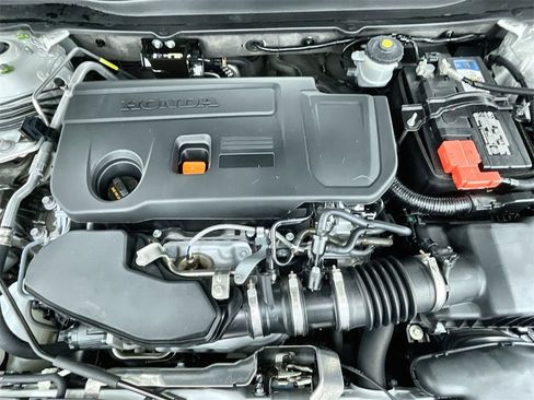 Used 2021 Honda Accord Touring image 11