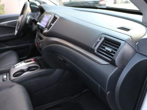 Used 2023 Honda Ridgeline RTL image 11