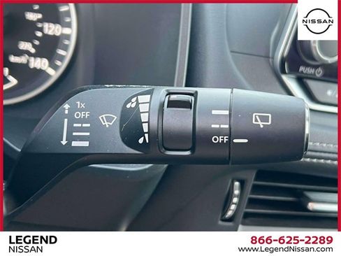 Certified 2023 Nissan Rogue SV image 23