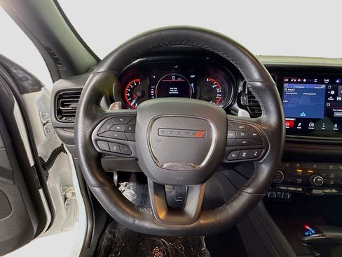 Used 2023 Dodge Durango GT image 13