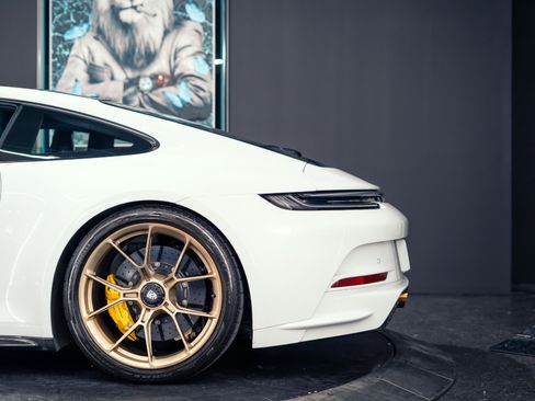 Used 2023 Porsche 911 GT3 RWD image 18