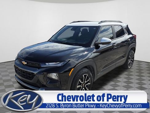 Used 2023 Chevrolet TrailBlazer ACTIV FWD image 1
