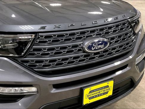 Certified 2023 Ford Explorer XLT w/ Equipment Group 202A AWD/4WD image 29
