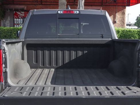 Used 2023 RAM 1500 Laramie AWD/4WD image 8