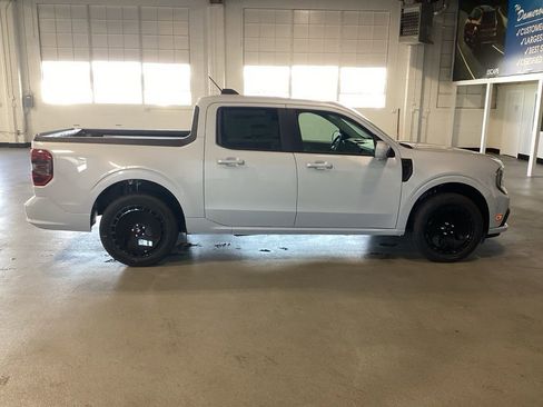 New 2026 Ford Maverick Lobo image 7