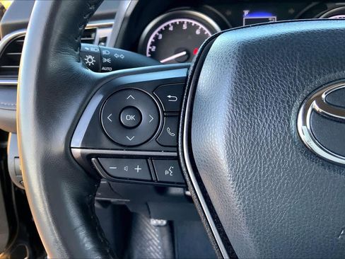 Used 2024 Toyota Camry SE image 22