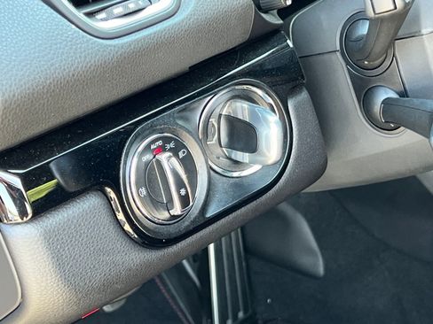 Certified 2021 Porsche 718 Boxster RWD image 29