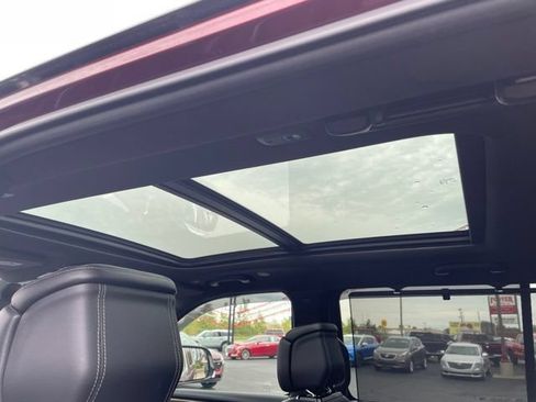 Used 2022 Jeep Grand Wagoneer Series I AWD/4WD image 33