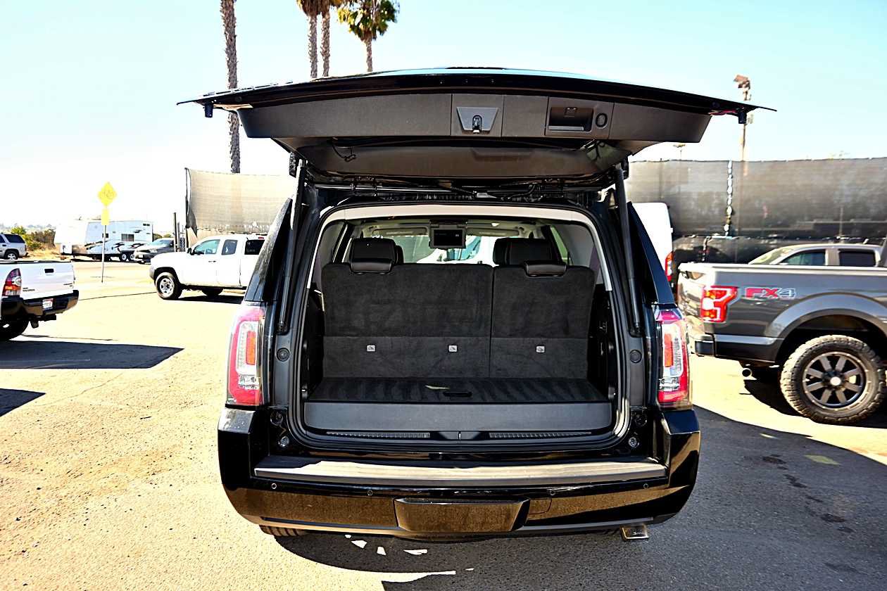 Used 2015 GMC Yukon SLT w/ Open Road Package RWD image 8