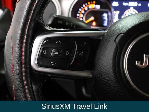 Used 2020 Jeep Wrangler Unlimited Sahara w/ Uconnect 4C Nav & Sound Group AWD/4WD image 18