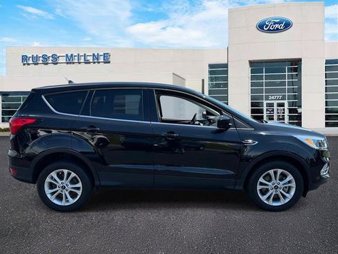 Used 2019 Ford Escape SE AWD/4WD image 2