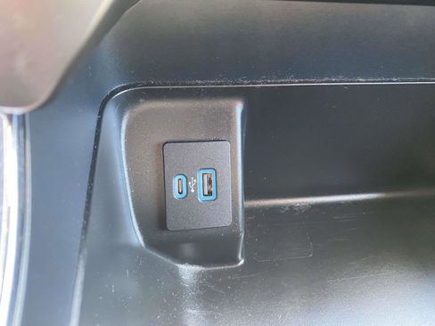 Used 2024 Ford F150 XLT w/ Mobile Office Package image 23