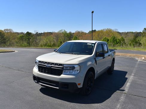 Used 2024 Ford Maverick XLT w/ XLT Luxury Package image 3