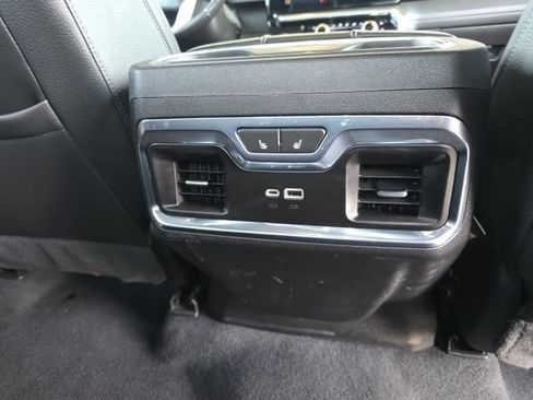 Used 2023 GMC Sierra 1500 Denali w/ Denali Reserve Package AWD/4WD image 17