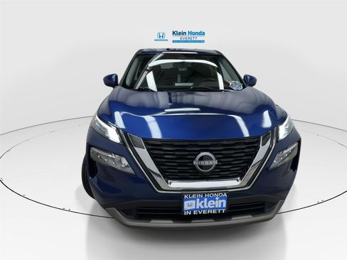 Used 2023 Nissan Rogue SV image 5