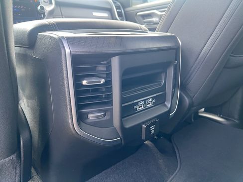 Certified 2025 RAM 1500 Big Horn AWD/4WD image 17