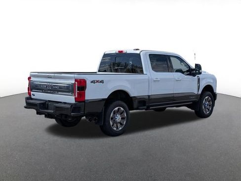 Used 2024 Ford F250 King Ranch AWD/4WD image 3