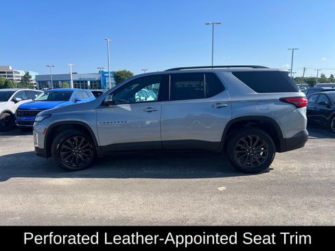 Used 2023 Chevrolet Traverse RS w/ LPO, Floor Liner Package AWD/4WD image 6